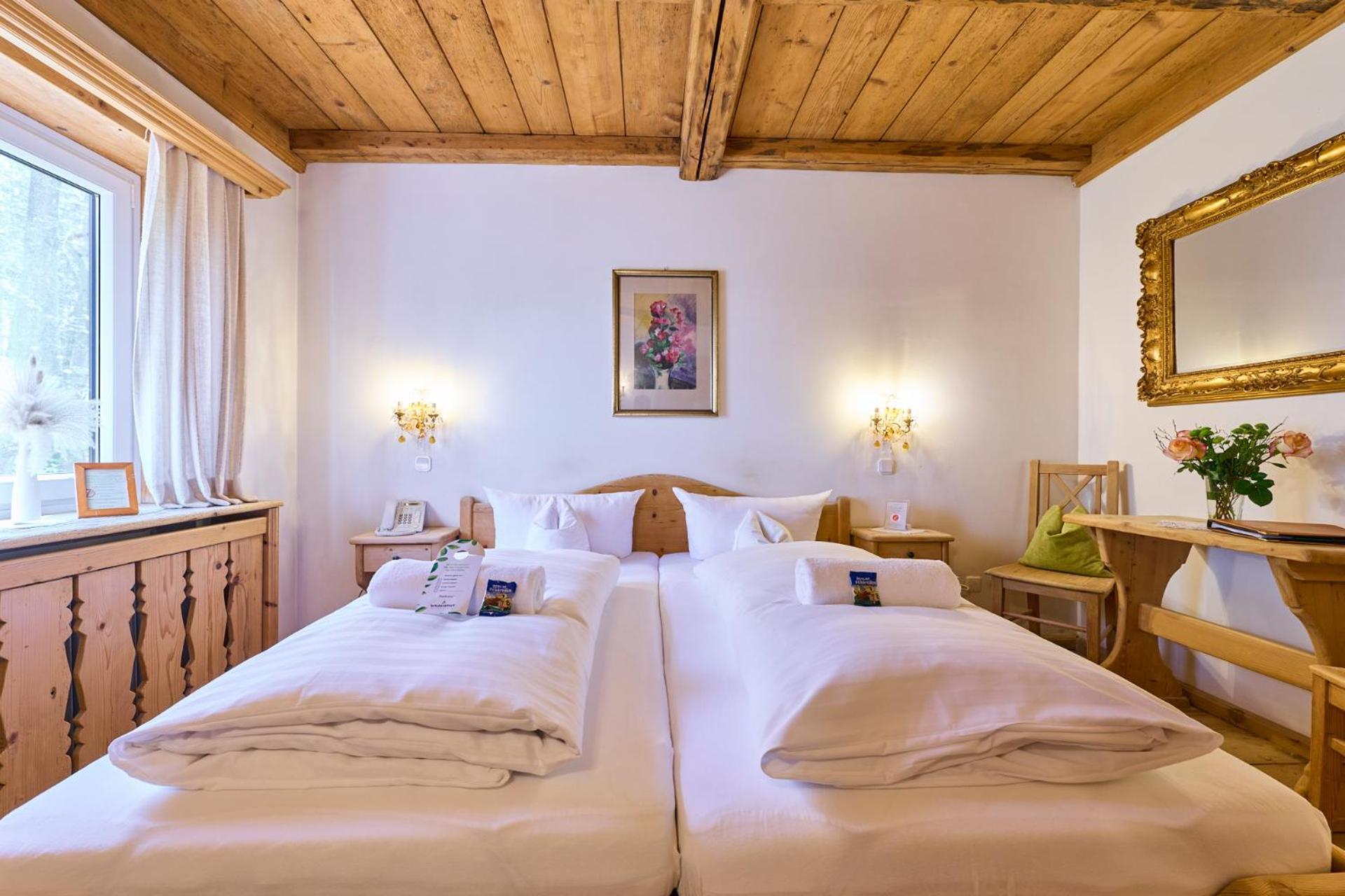 Hotel Waldgasthof Buchenhain Baierbrunn المظهر الخارجي الصورة
