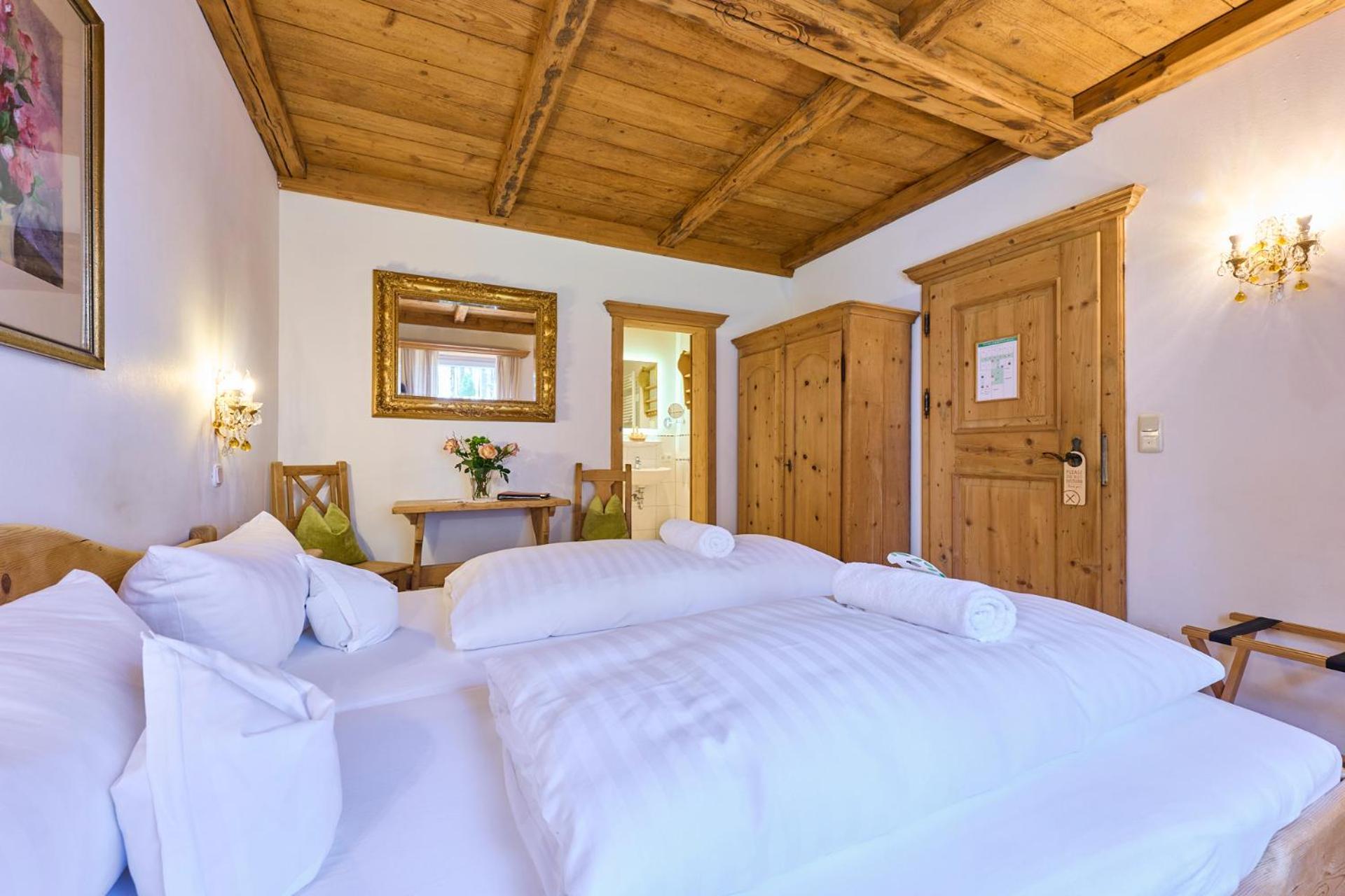 Hotel Waldgasthof Buchenhain Baierbrunn المظهر الخارجي الصورة